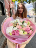 Авторский букет с кружевом и бусинами